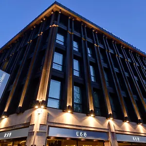 4* Hotel Una Cusani
