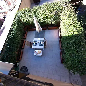 Apartamento Terrazza Baires - In The Heart Of, Milán