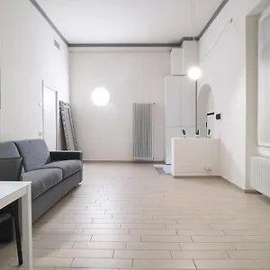 Primopiano - Gluck Апартаменты